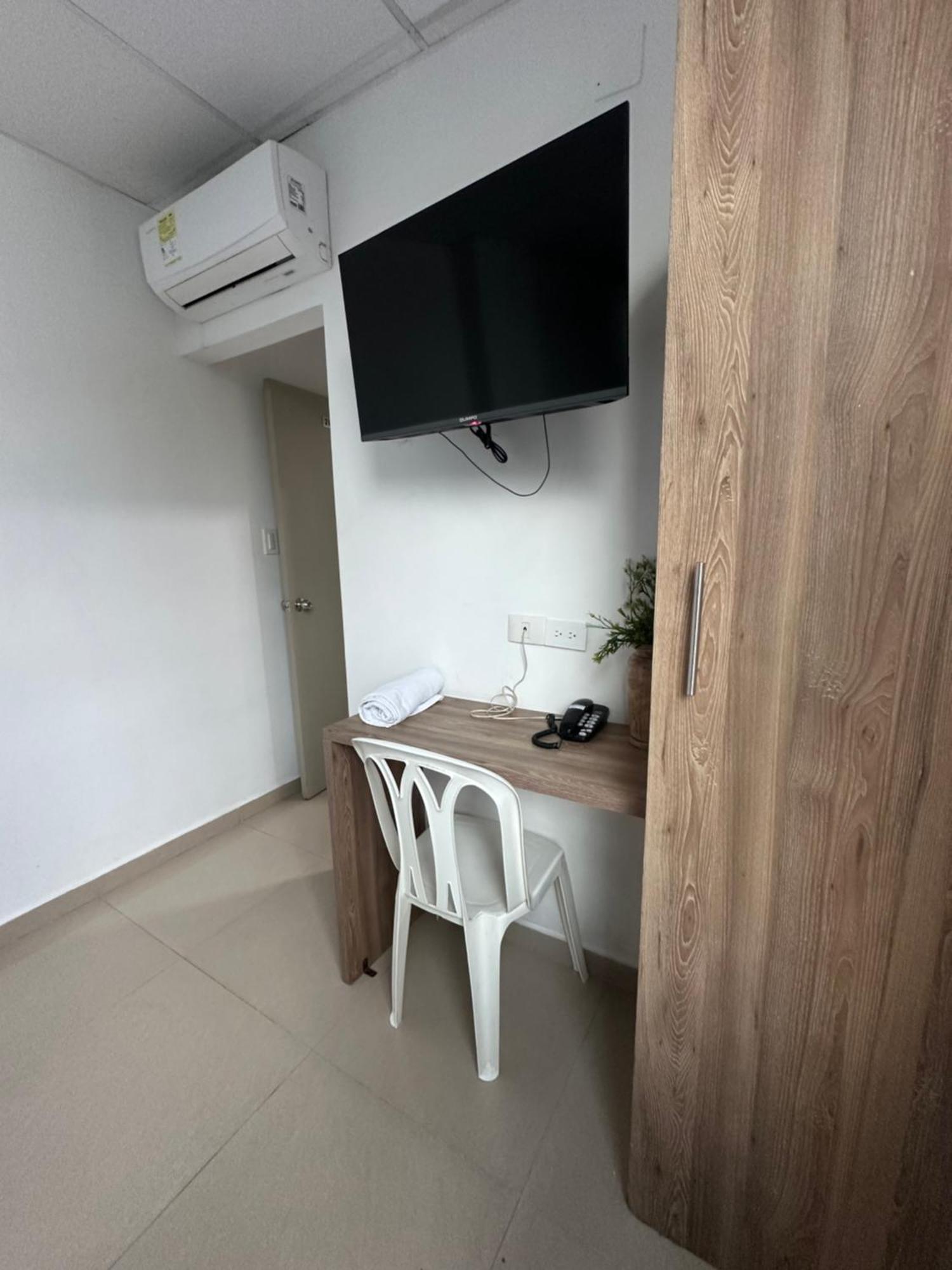 Hotel Ibiza En De Indias, Sector Comercial *